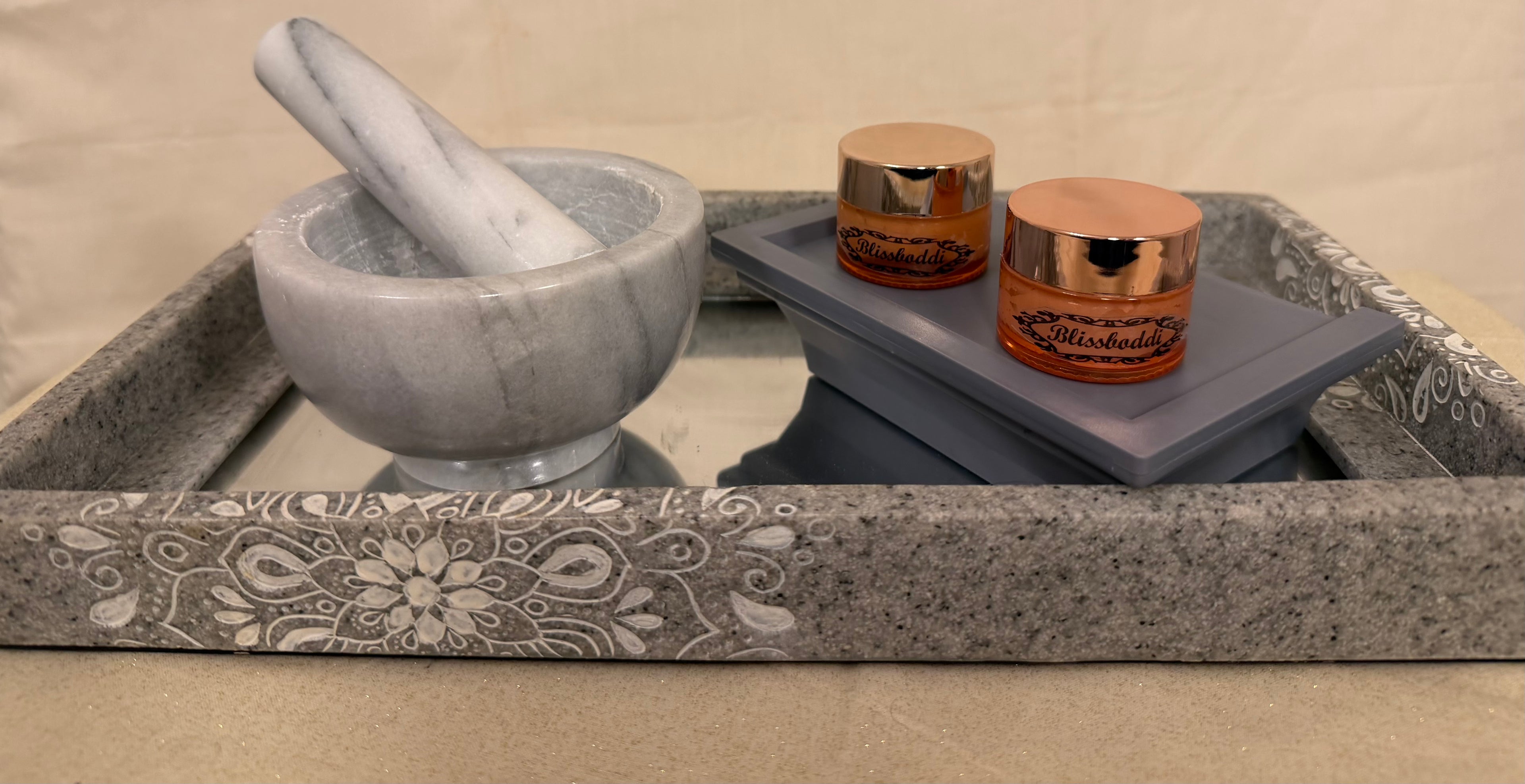 Mini Mani Hand Masks